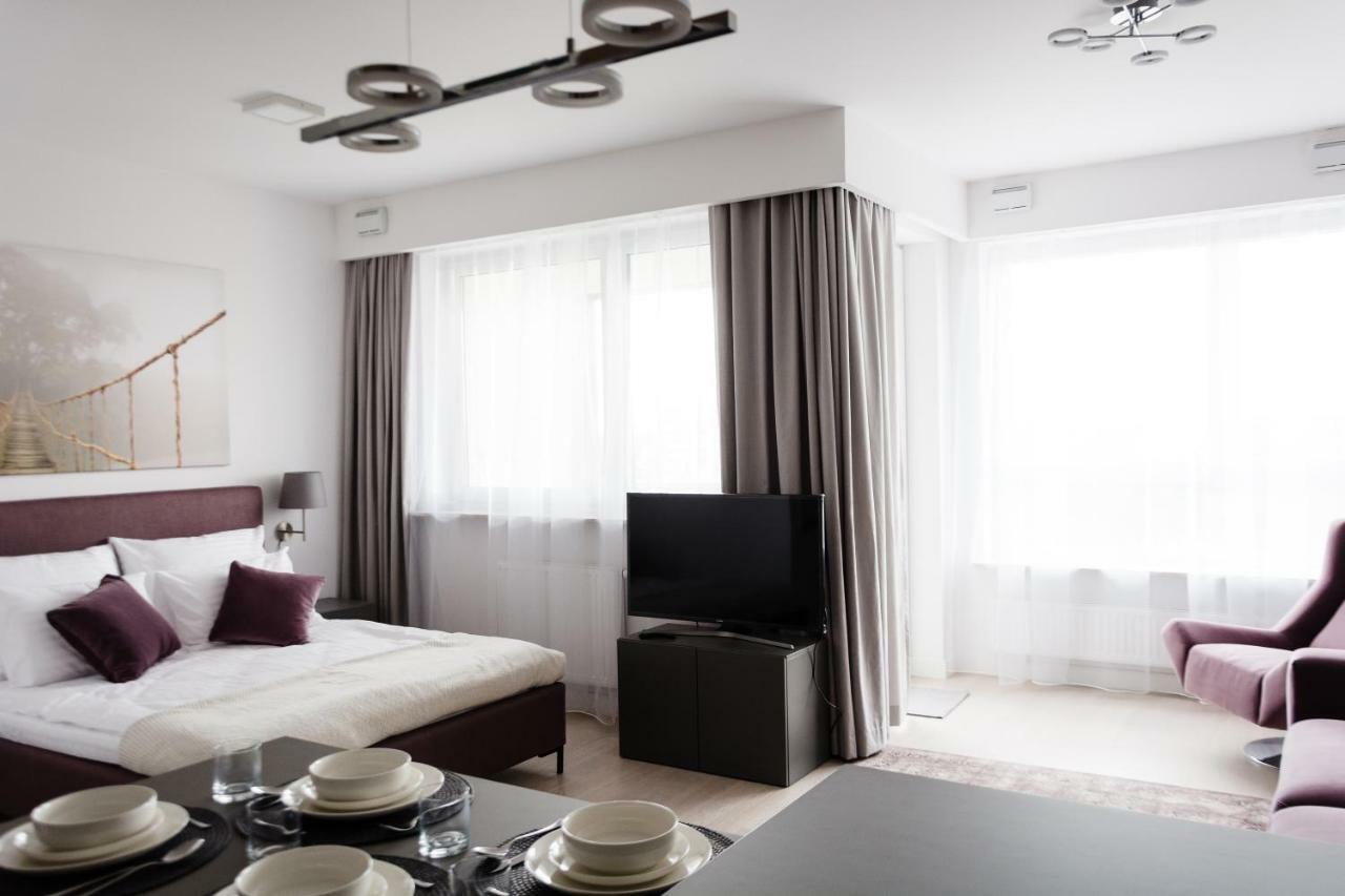 Luxlux Apartments Metro Slodowiec Warsaw Exterior photo