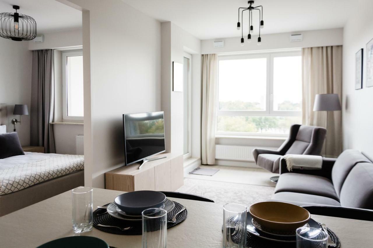 Luxlux Apartments Metro Slodowiec Warsaw Exterior photo